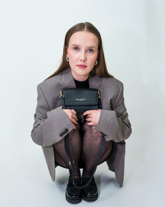 Isabel Bernard — Spec Ad